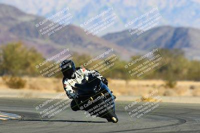 media/Jan-09-2022-SoCal Trackdays (Sun) [[2b1fec8404]]/Turn 14 (10am)/